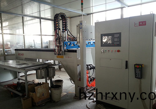 華工鍊后塗膠機 - HGTJ401