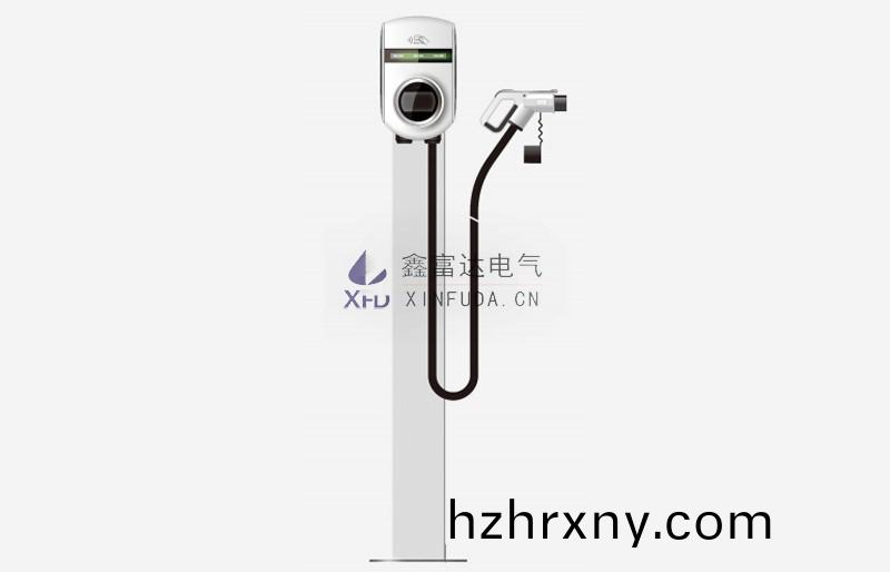 C10係列-7KW智能(neng)交(jiao)流立柱式充(chong)電樁【鑫(xin)富達充電】 C10係列-7KW智能交流立(li)柱式充電(dian)樁【鑫富達充電(dian)】