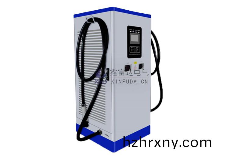 240-360kW 戶外雙槍一體充(chong)電(dian)機 240-360kW 戶外(wai)雙(shuang)槍(qiang)一(yi)體充(chong)電機