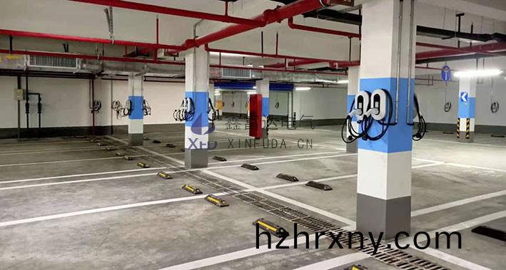地下停車場(chang)掛壁式充電樁